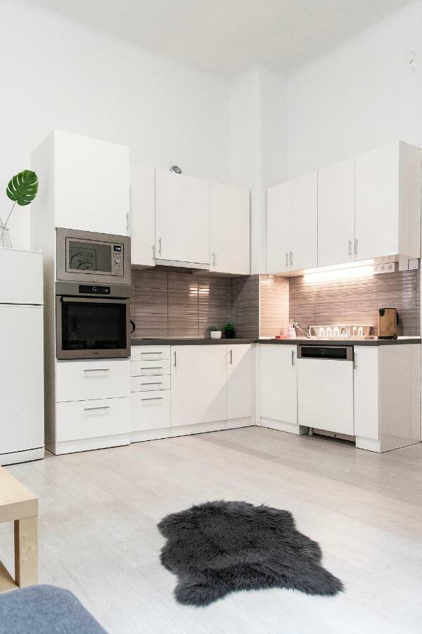 Dora Apartment Near Buda Castle With Parking! Βουδαπέστη Εξωτερικό φωτογραφία